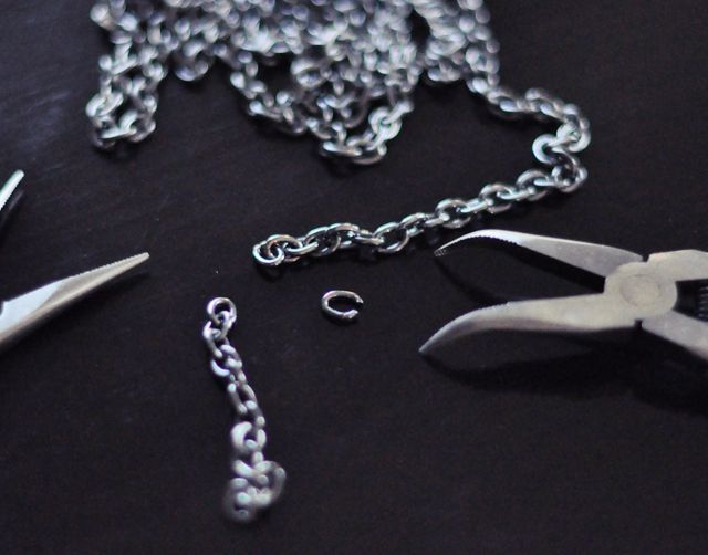 https://www.yesstyle.com/blog/wp-content/uploads/2011/03/20110323_02_14.jpg